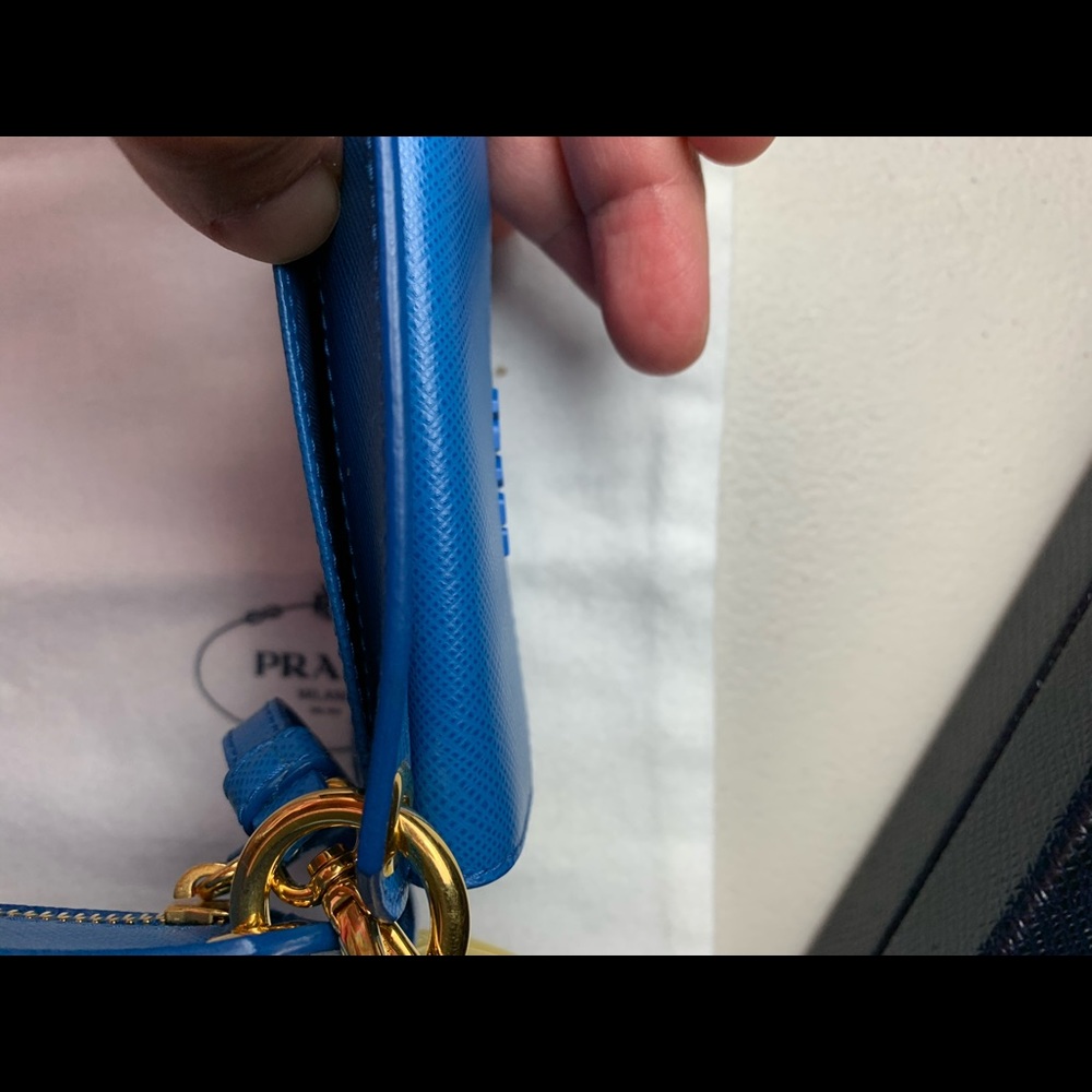 Prada new blue card/coin/accessory case - Picture 9 of 15
